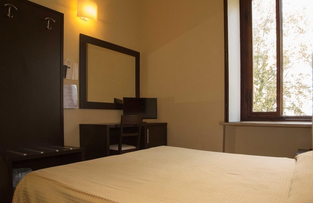 Villa Montarioso Siena Luaran gambar